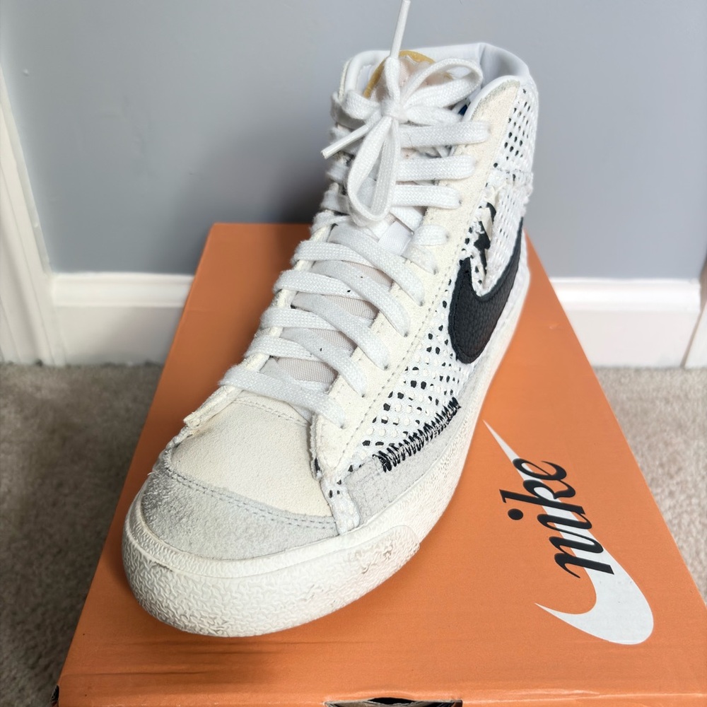 Nike Blazer Mid ‘77 (Grade School)